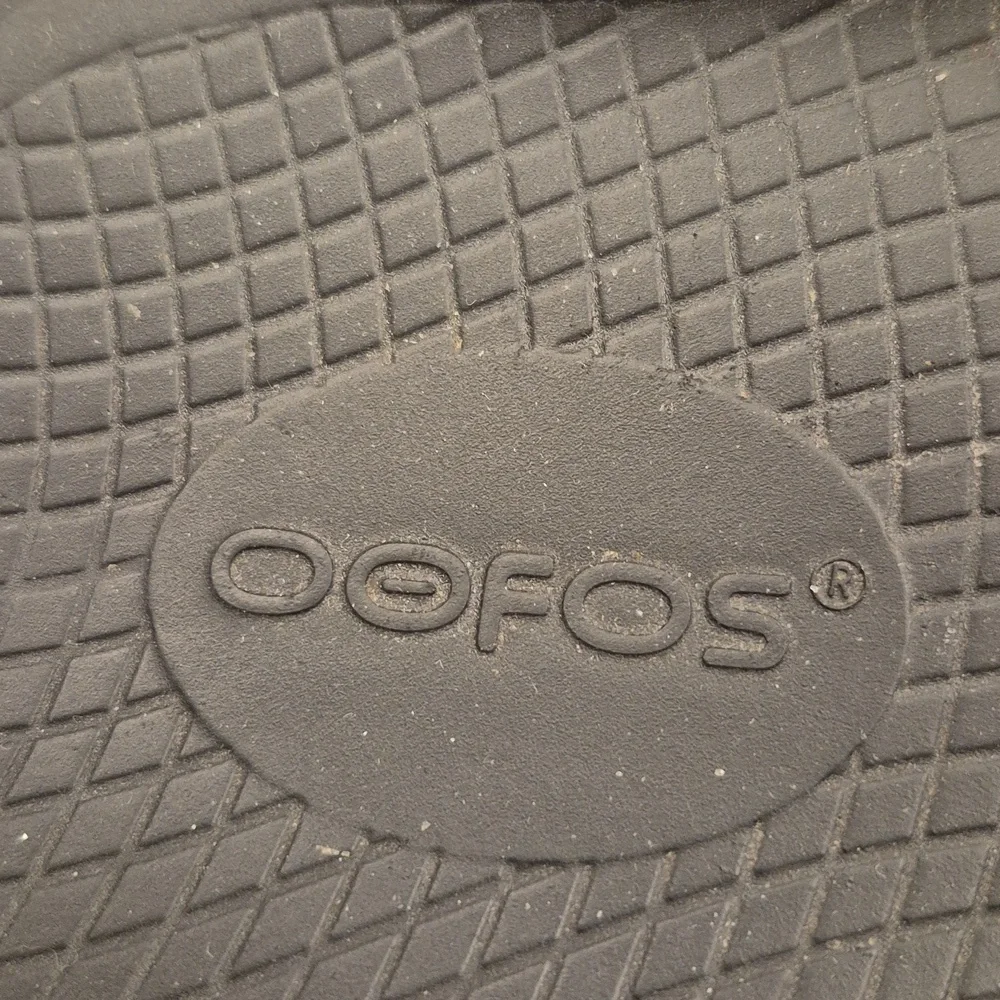 OOFOS Ooahh‎ Recovery Black Rubber Mens Sz 10 Slip On Sandals Shoes Unisex